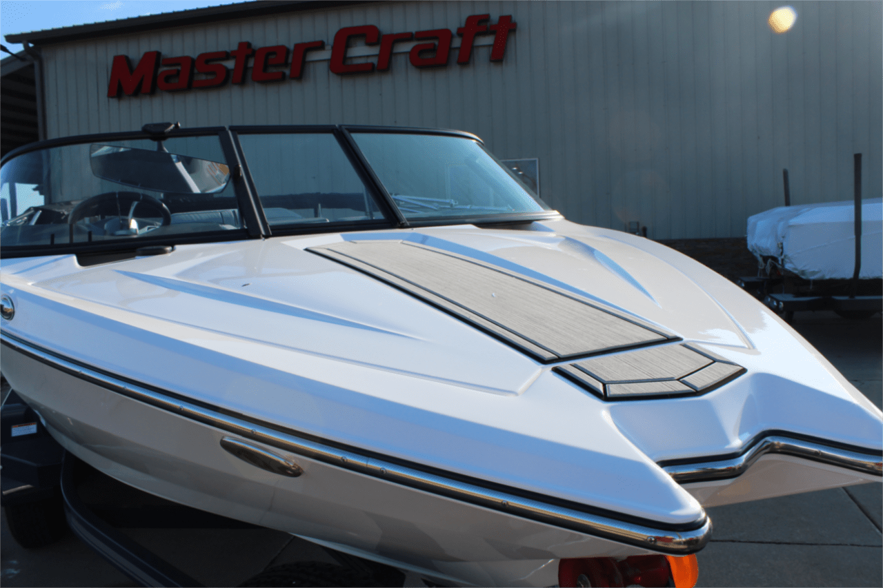 2024 Mastercraft Prostar