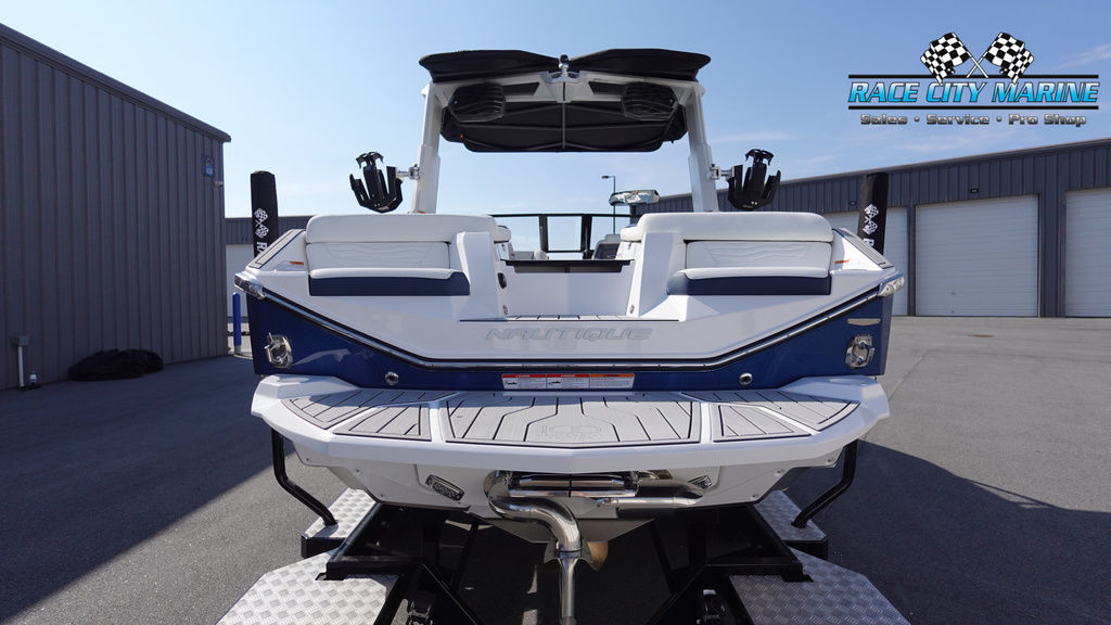 2025 Nautique G23