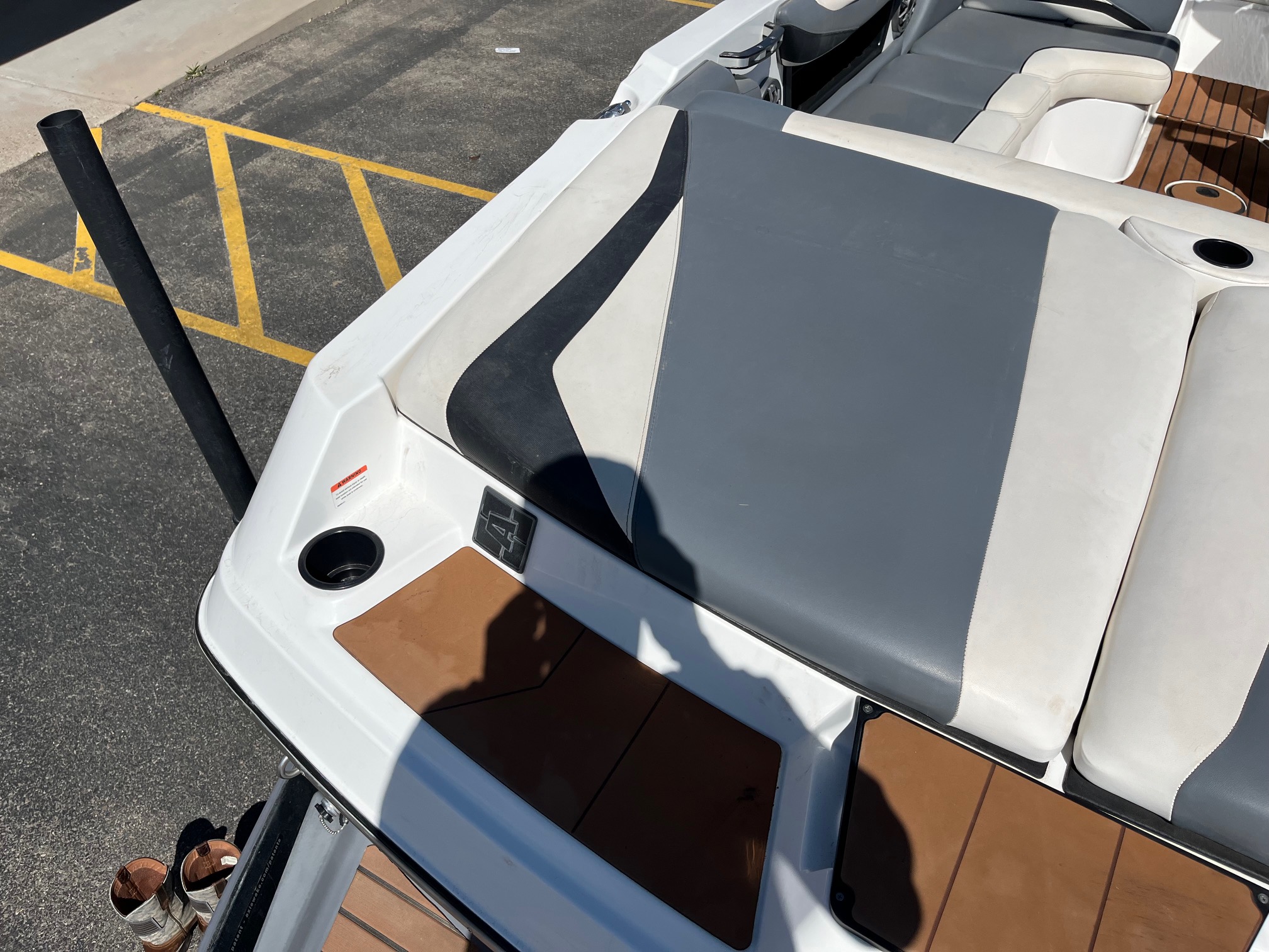 2021 Axis T22