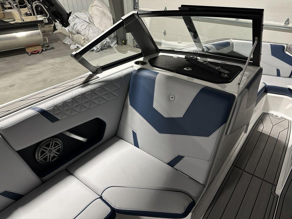 2025 Nautique GS20