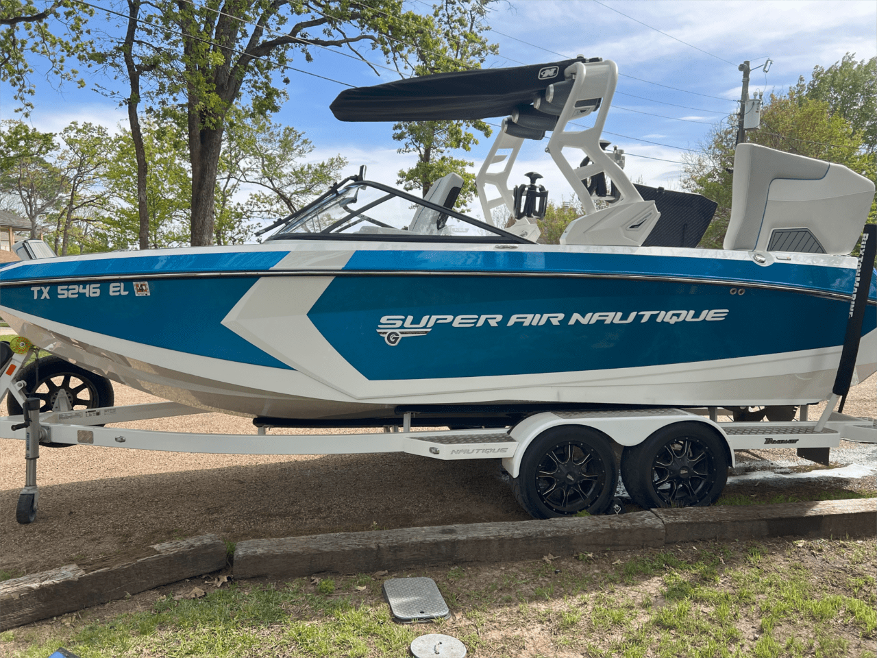 2018 Nautique G23 — Head Turner!