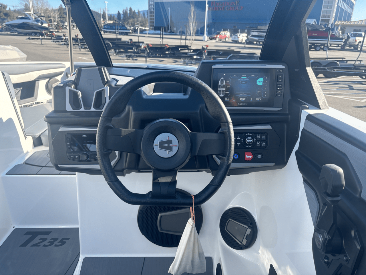 2024 Axis T235