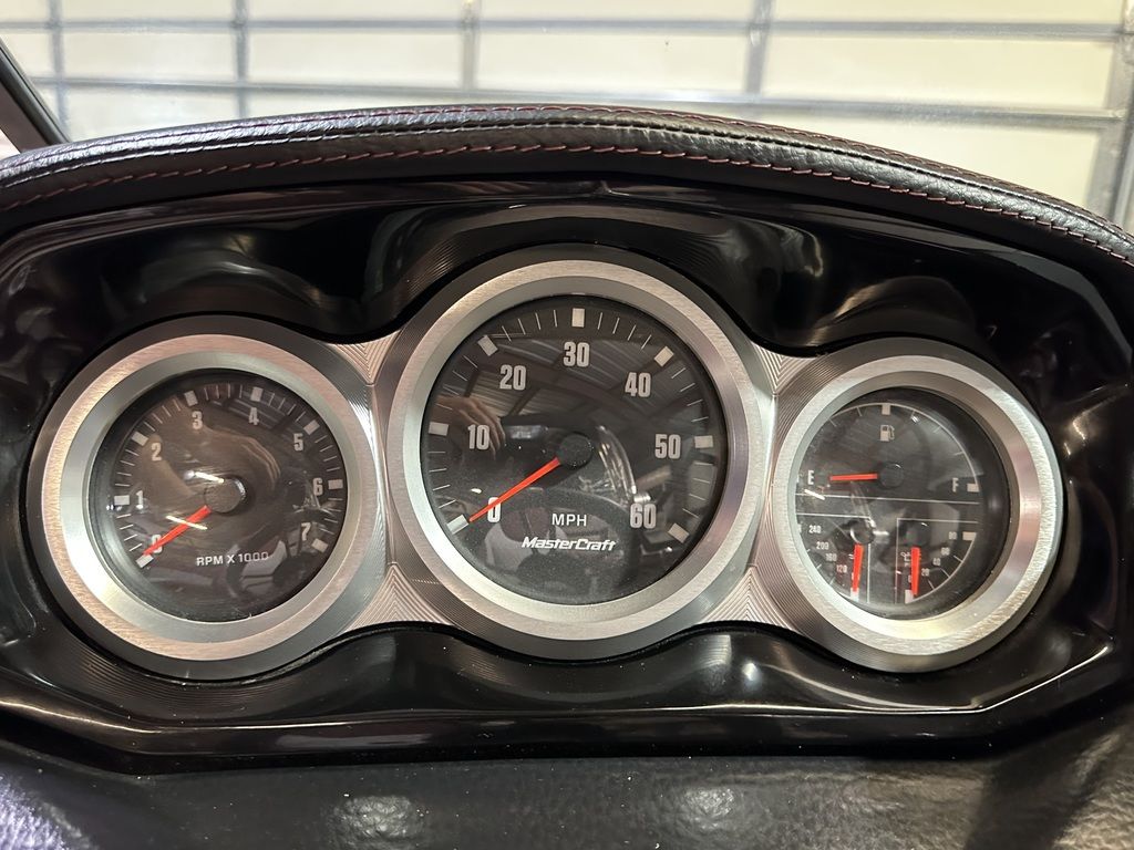 2022 MasterCraft XT20