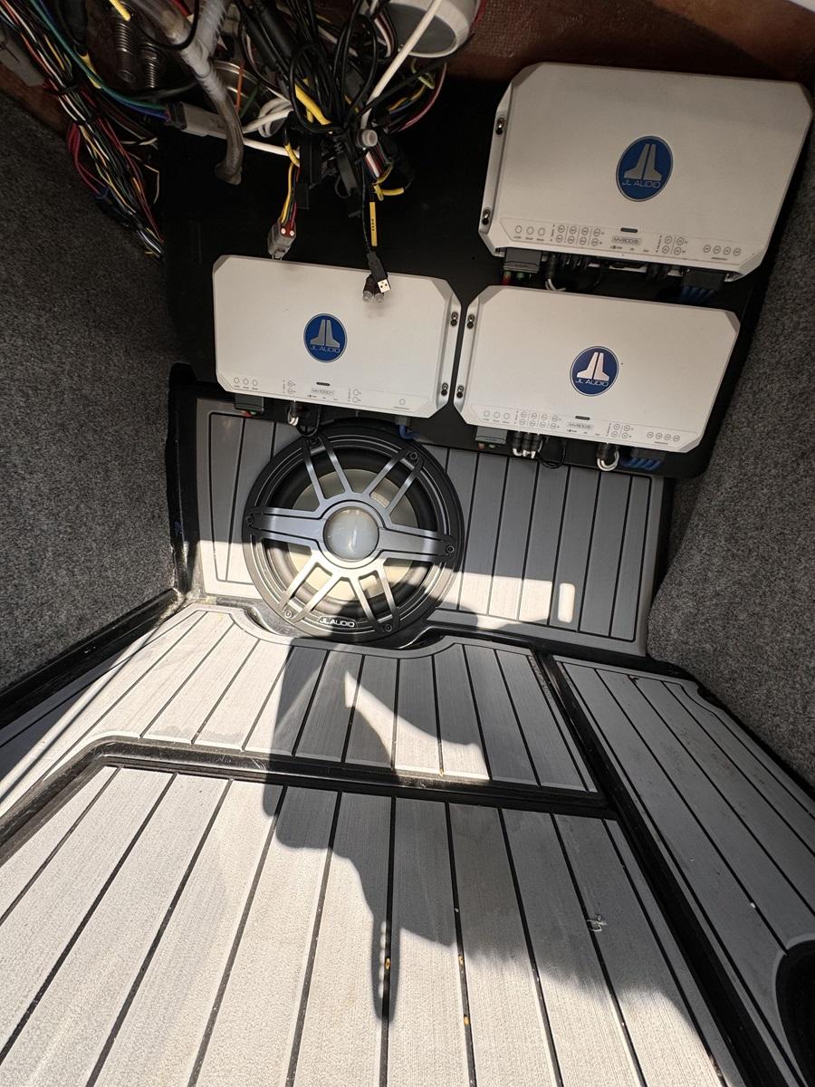 2022 Nautique G23 with all the options Icon