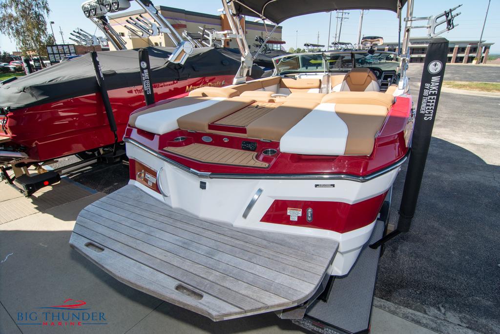 2021 Mastercraft XT22