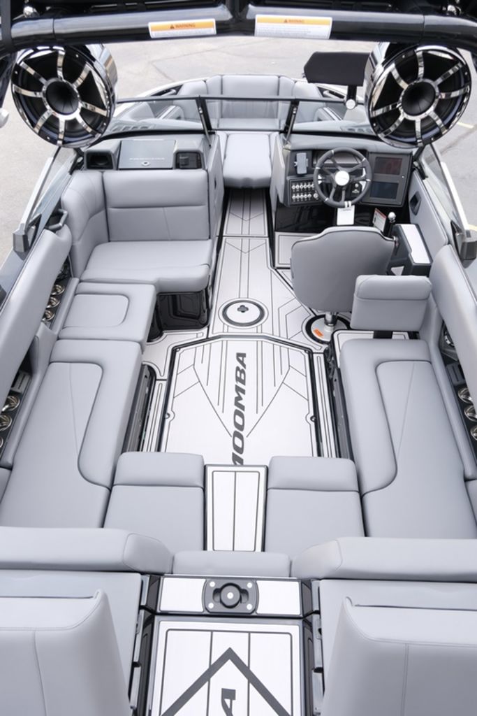 2024 MOOMBA Craz BRAND NEW LAST 2024 MODEL 