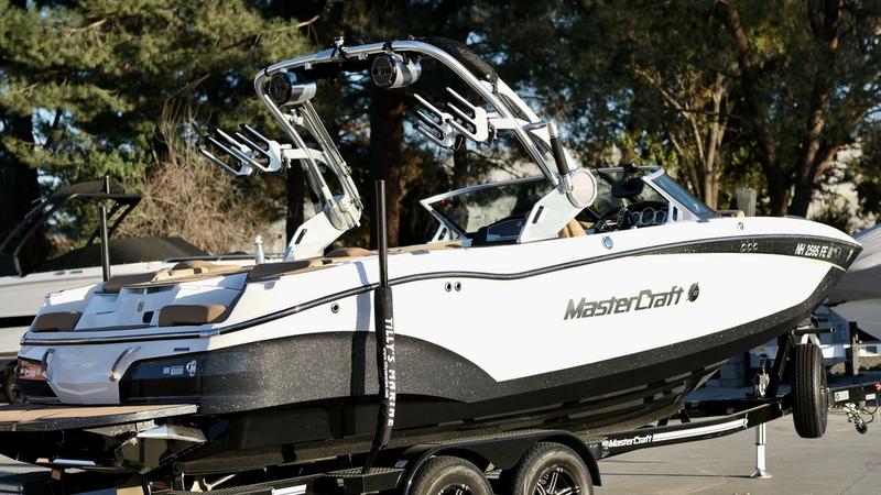 2021 MASTERCRAFT X22