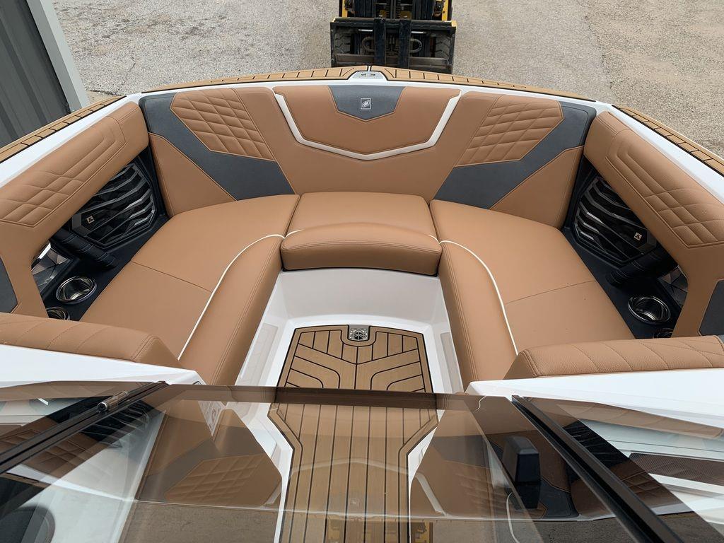 2022 Nautique Super Air Nautique G21