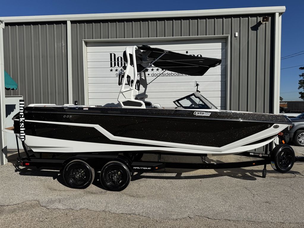 2025 Nautique GS 22