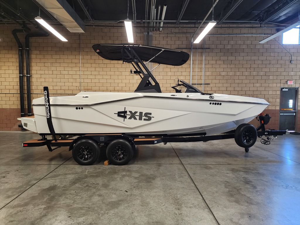 2025 Axis Wake Research T220