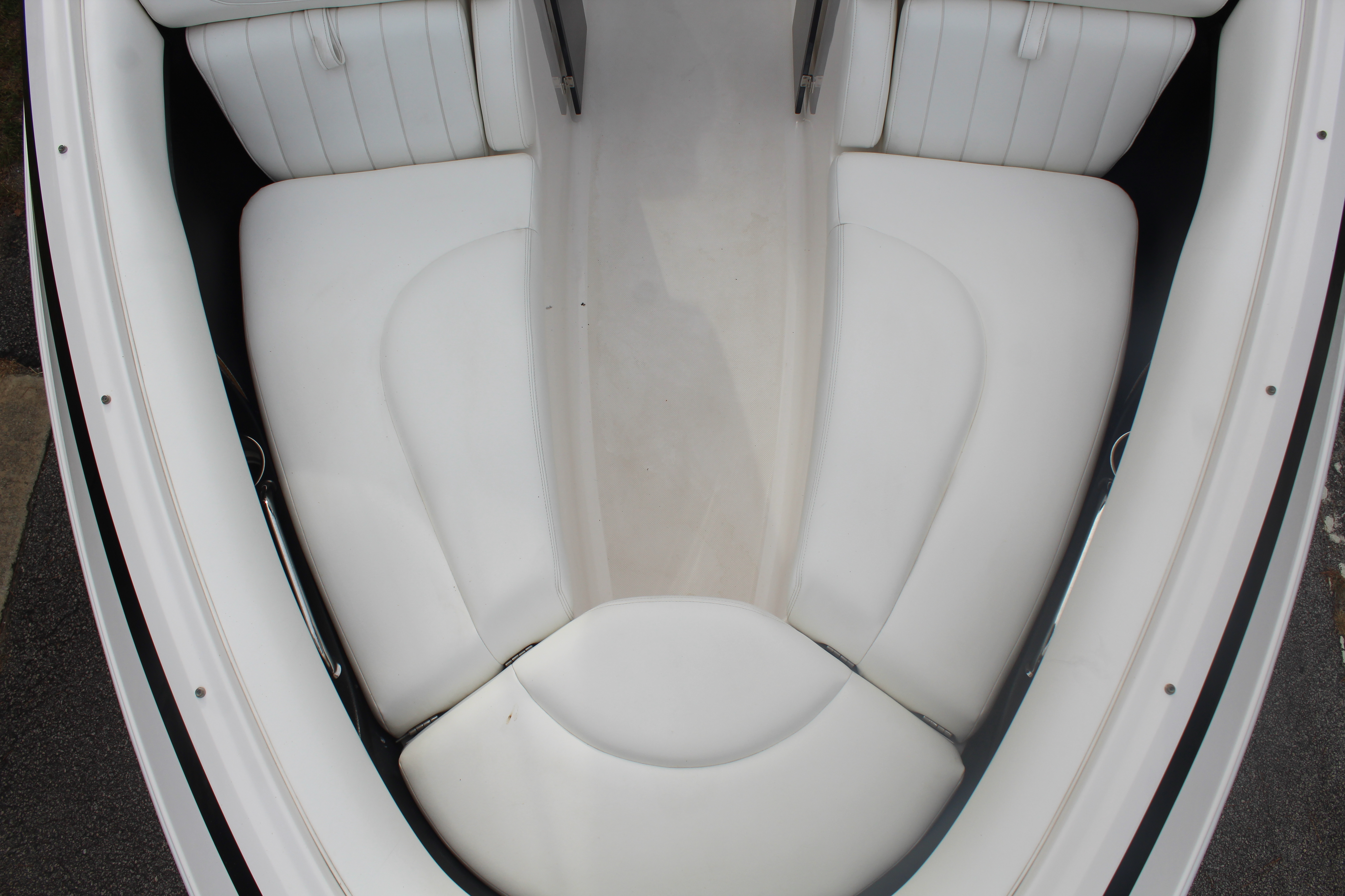 2012 Regal 2300