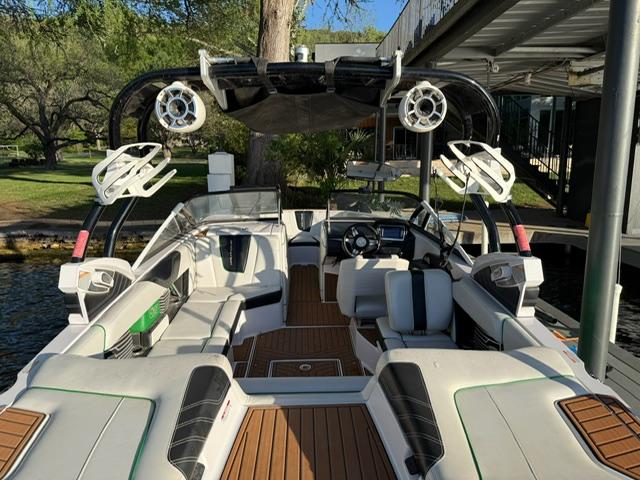 2015 Super Air Nautique G21 Low Hours