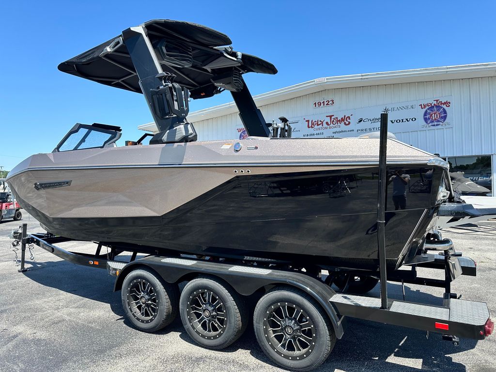 2025 Nautique Super Air Nautique G23
