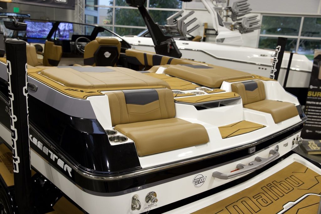 2025 Malibu Boats 22 MXZ