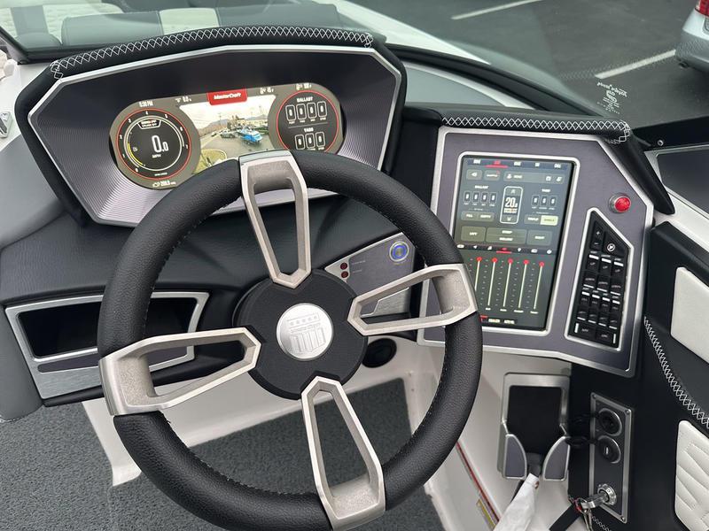 2020 MasterCraft X24
