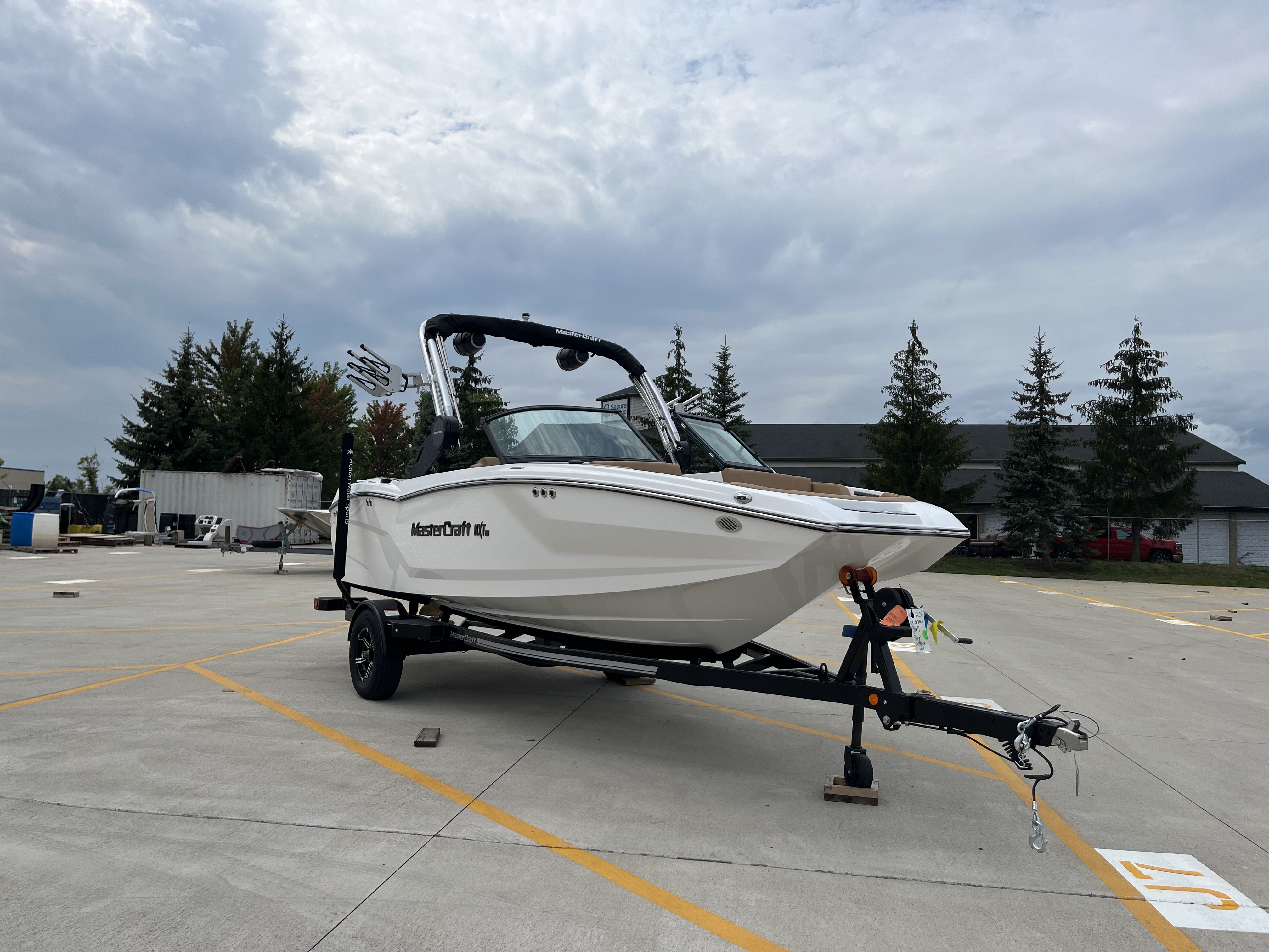 2025 MasterCraft NXT20
