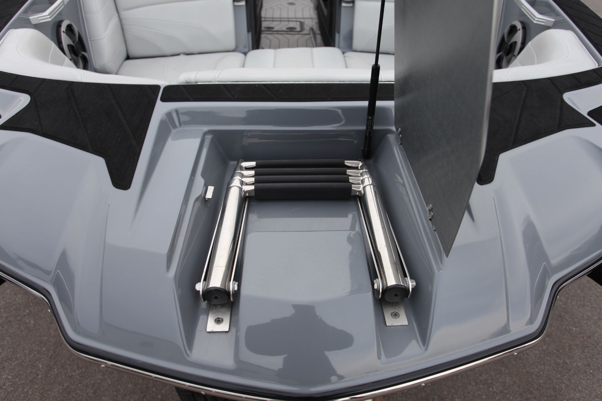 2019 Malibu Wakesetter 22 MXZ