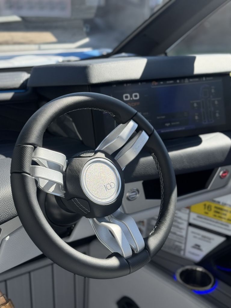 2025 Nautique Super Air Nautique G23
