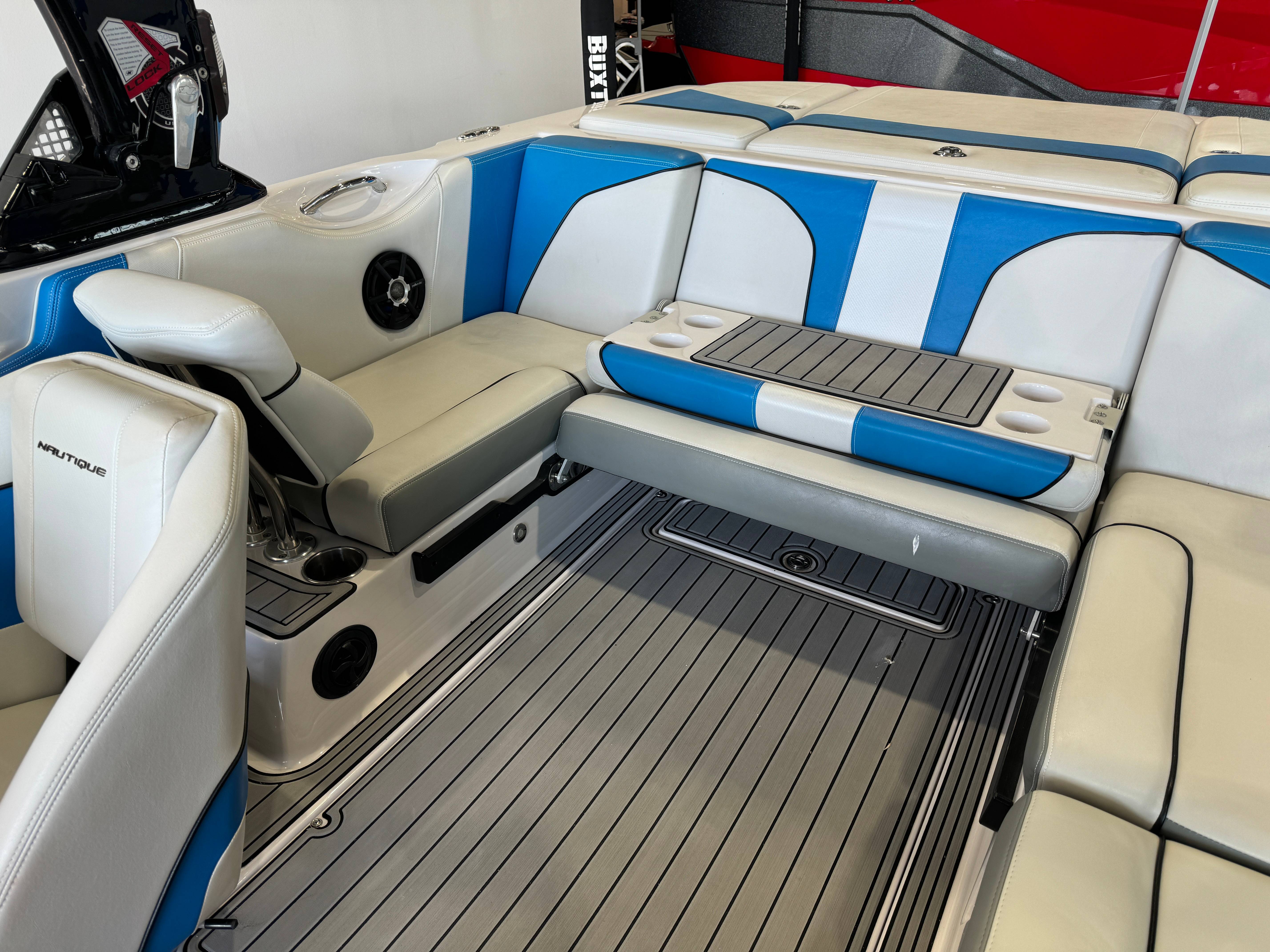 2011 Nautique SUPER AIR NAUTIQUE 210