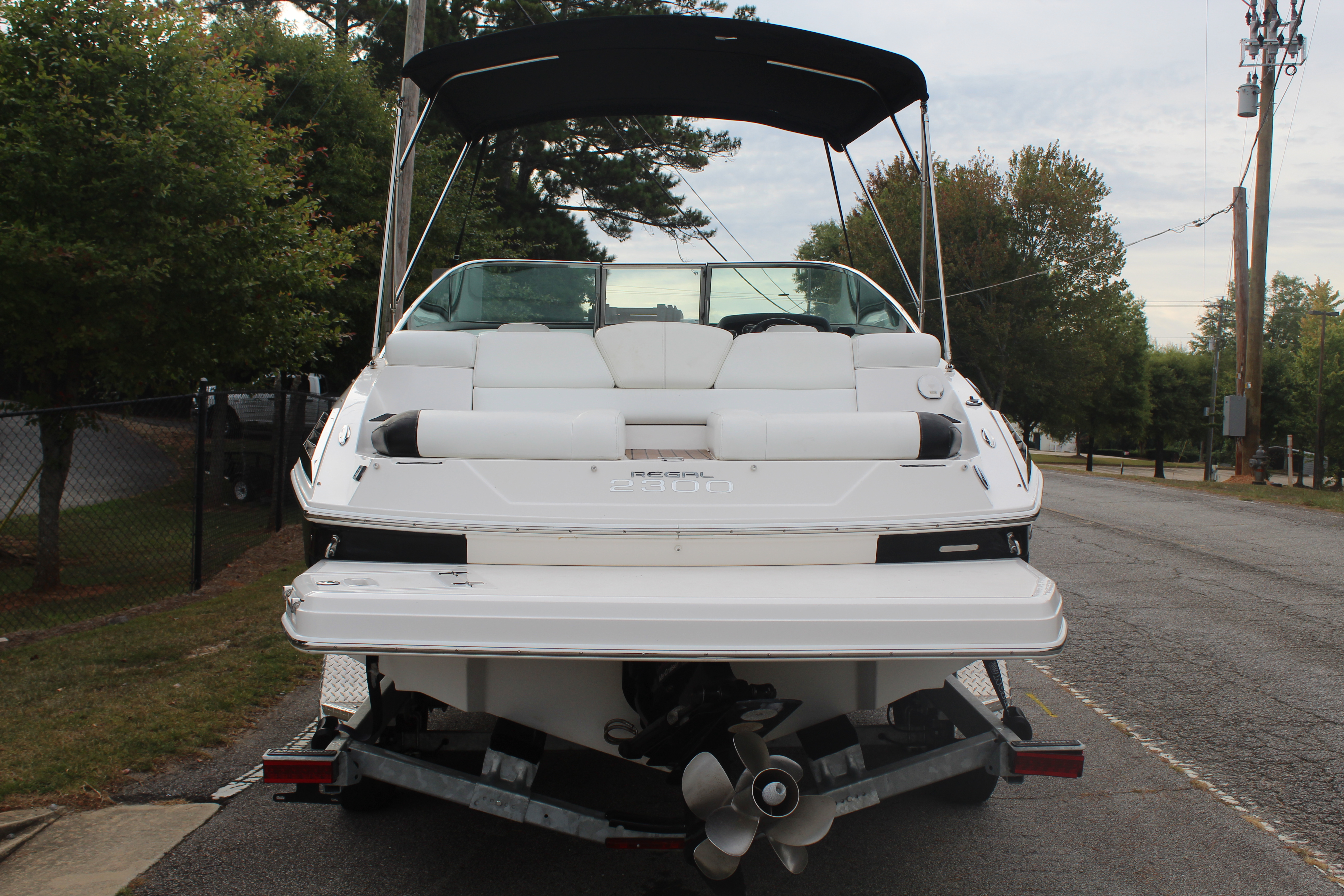 2012 Regal 2300