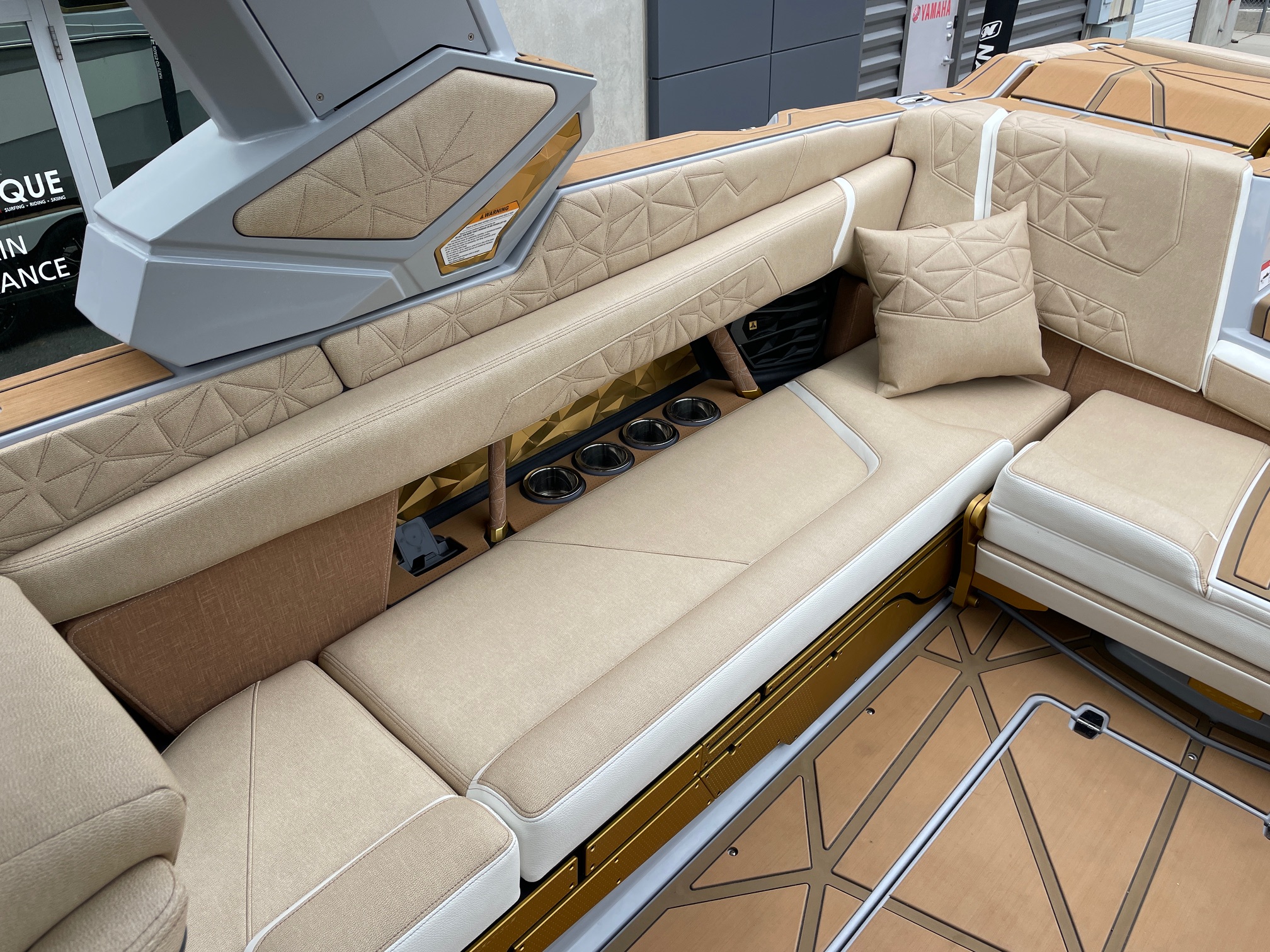 2024 NAUTIQUE G25 PARAGON