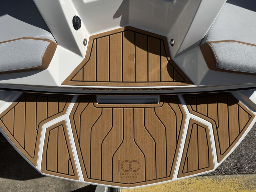 2025 Nautique Super Air Nautique G23