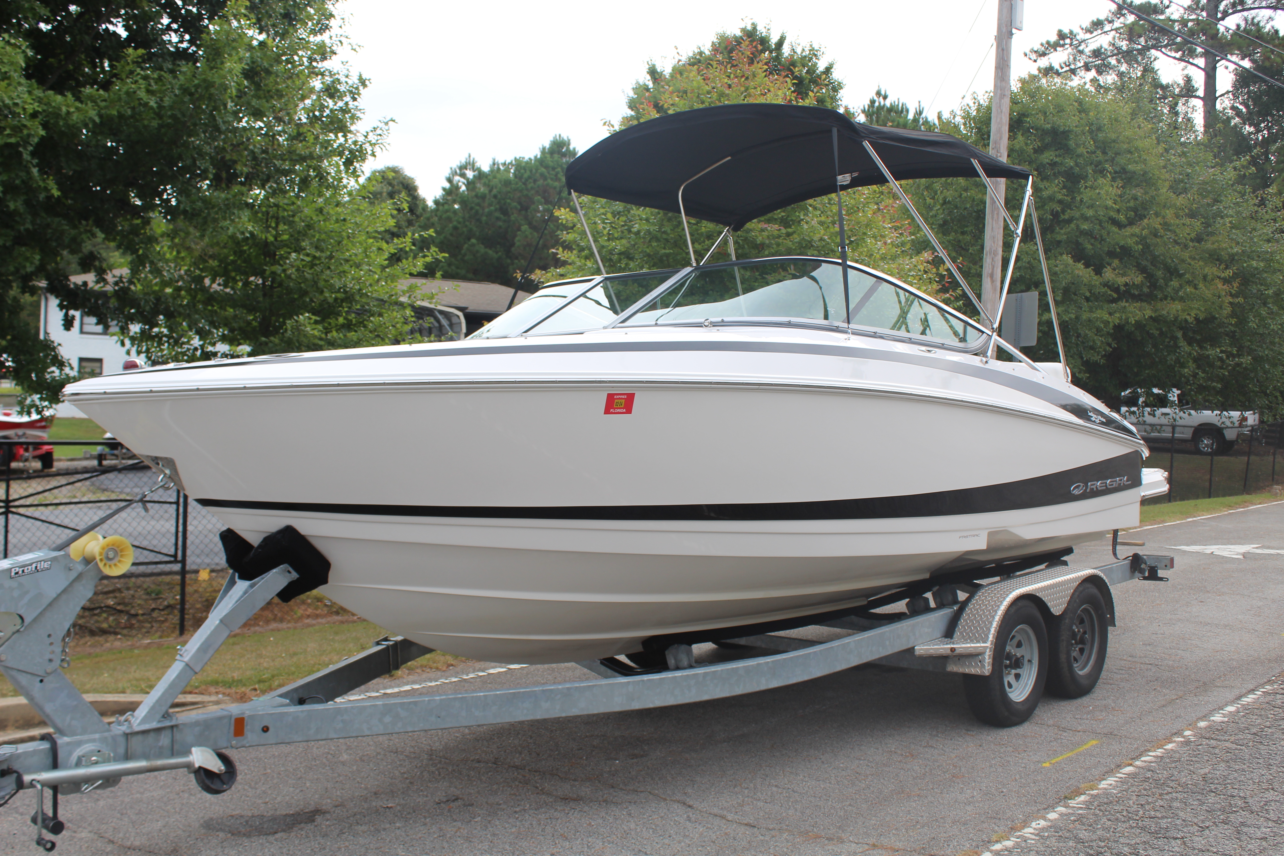 2012 Regal 2300