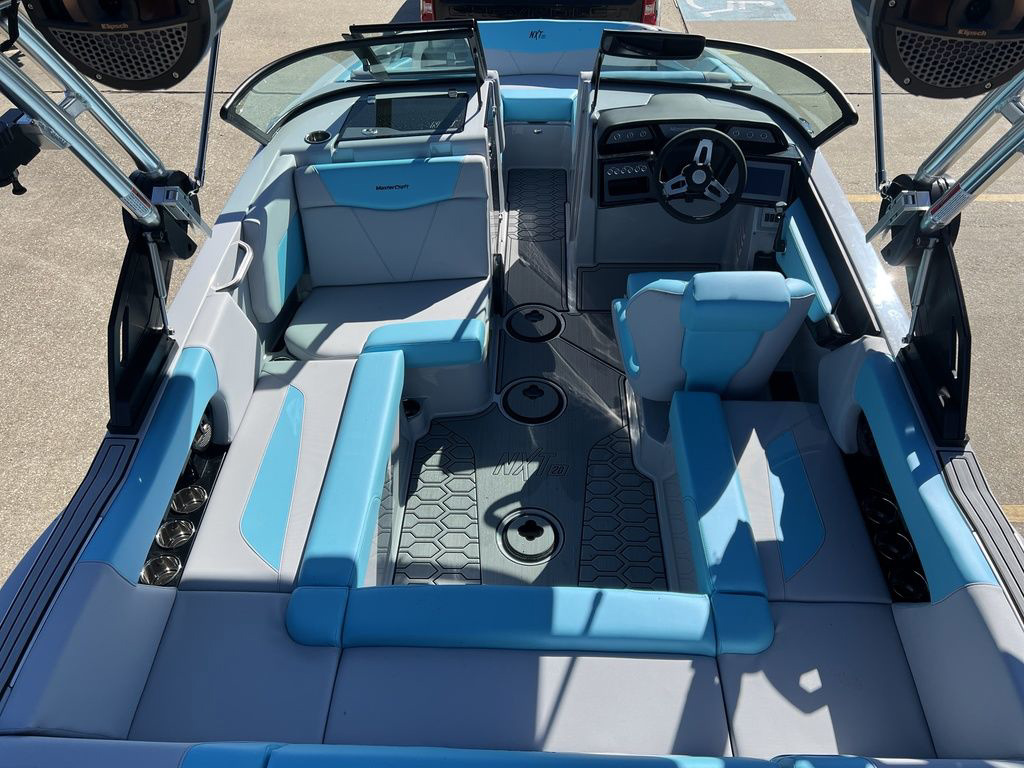 2024 MasterCraft NXT20