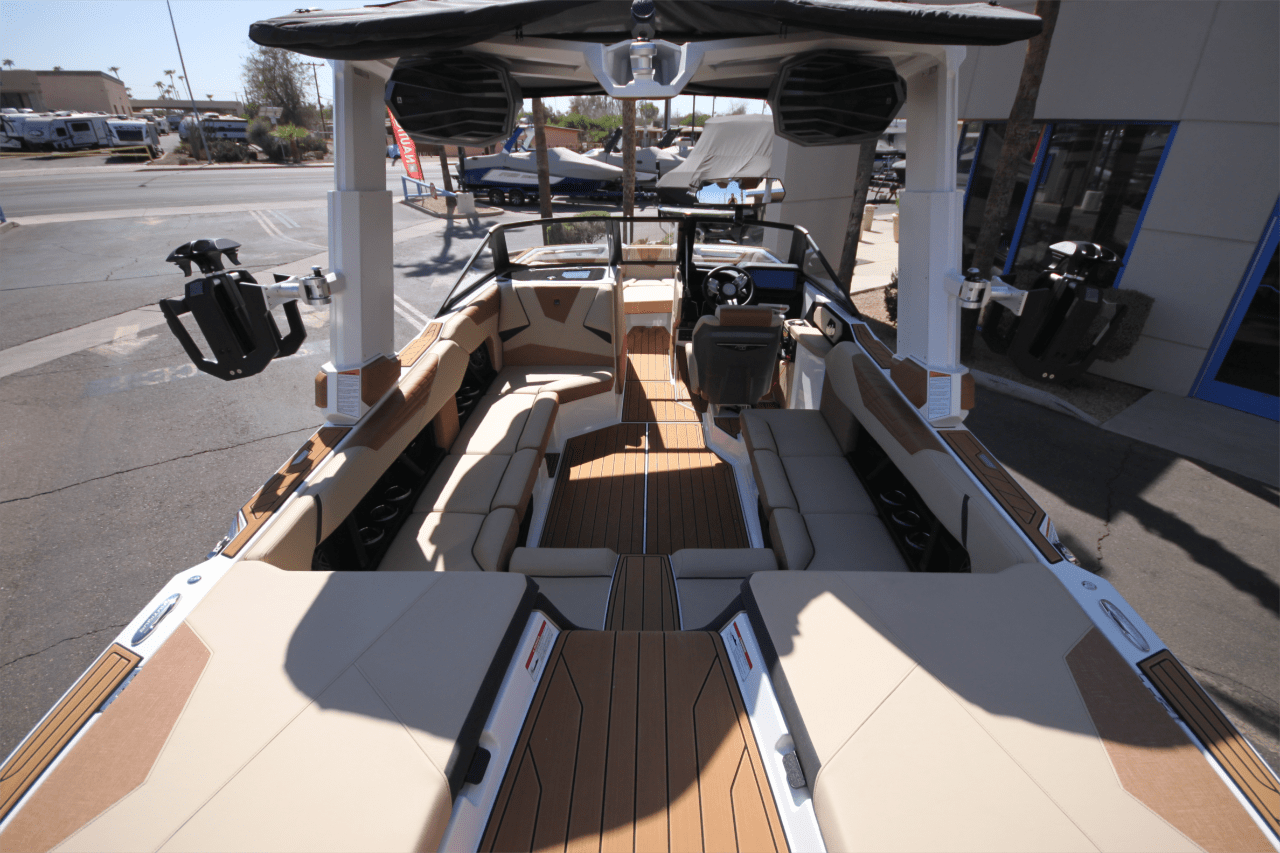 2025 Super Air Nautique S23 &#8220;Centennial Edition&#8221;