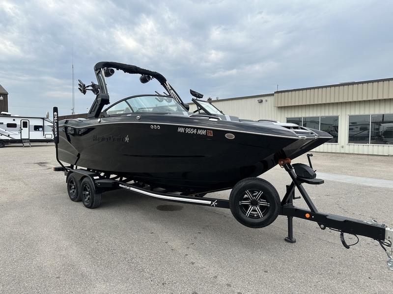2024 MasterCraft X24 45 Hours