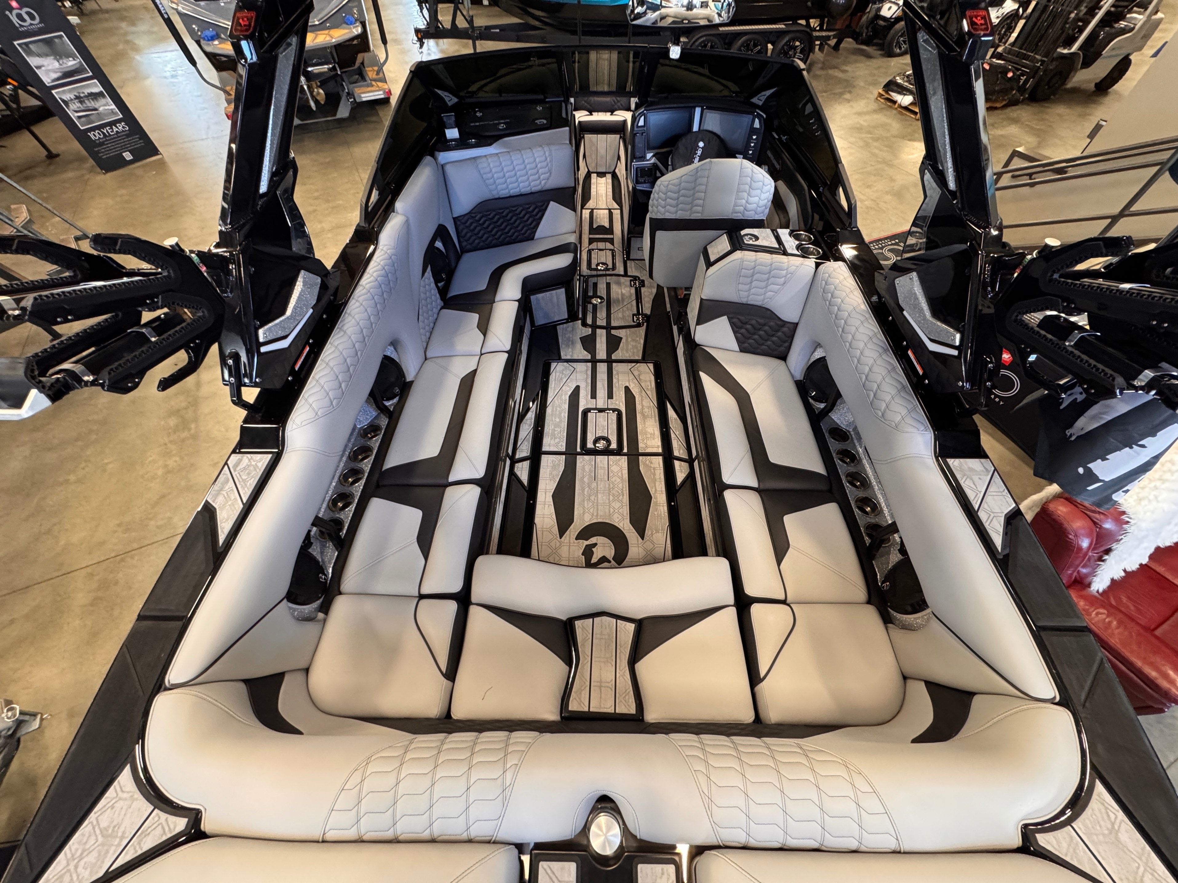 2025 Centurion RI245