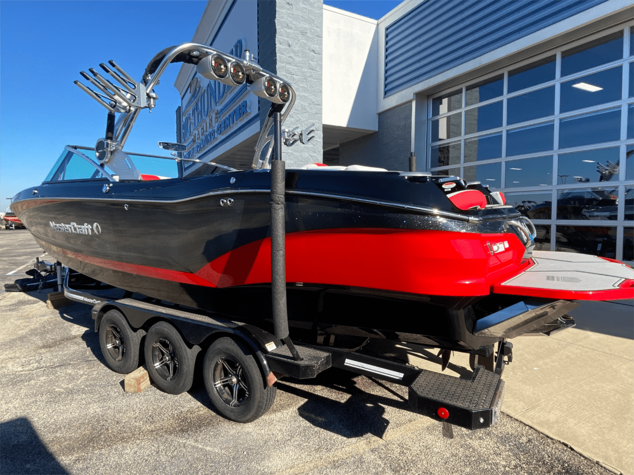 2021 MasterCraft X26 Icon