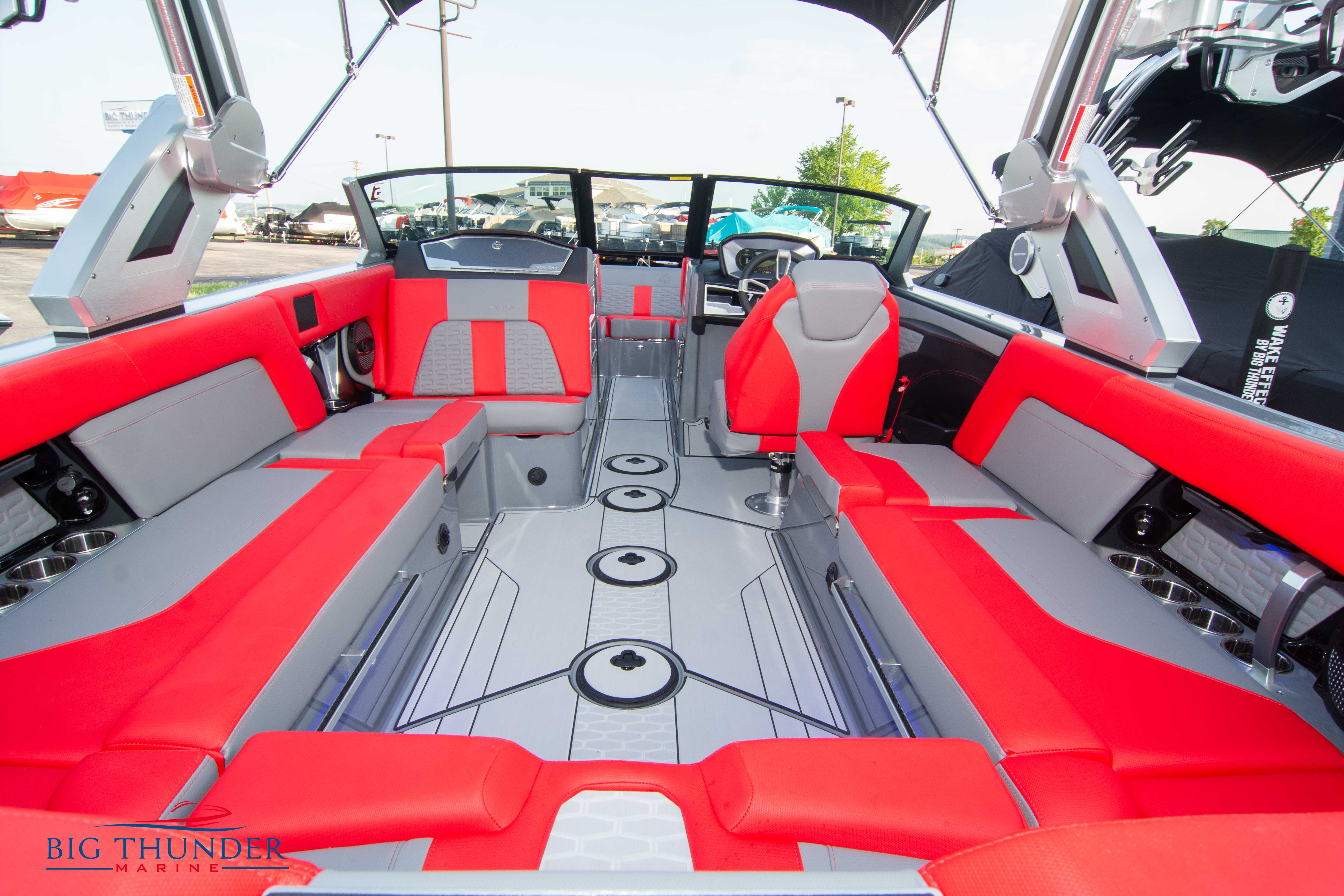 2023 Mastercraft X24