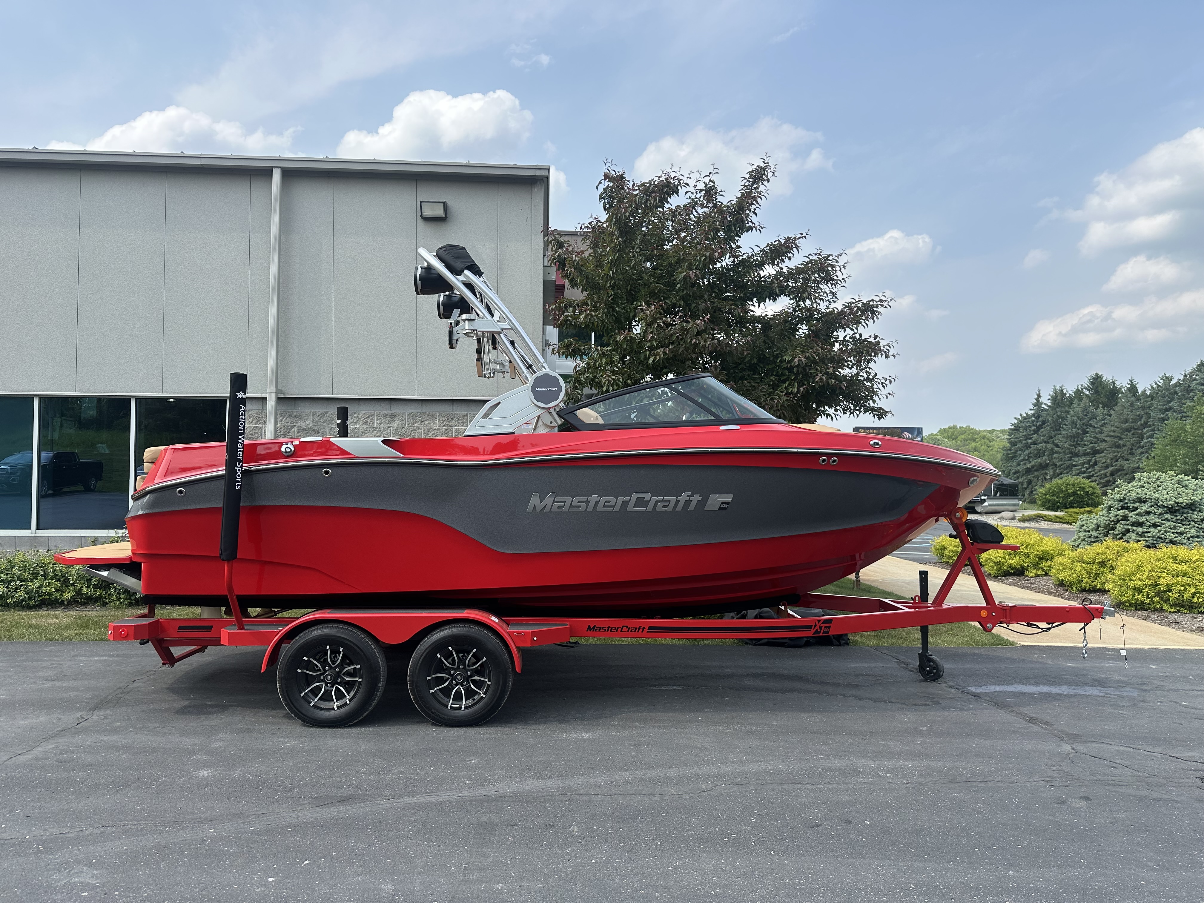 boat.Title
