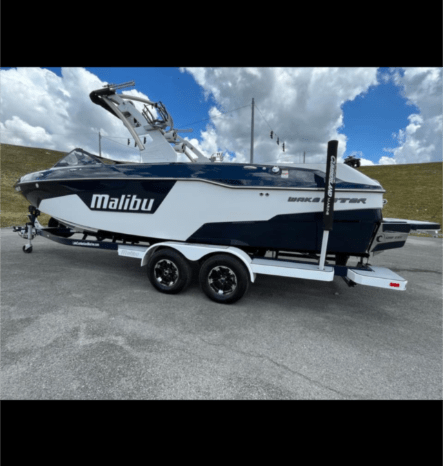 2019 MALIBU WAKESETTER 25 LSV