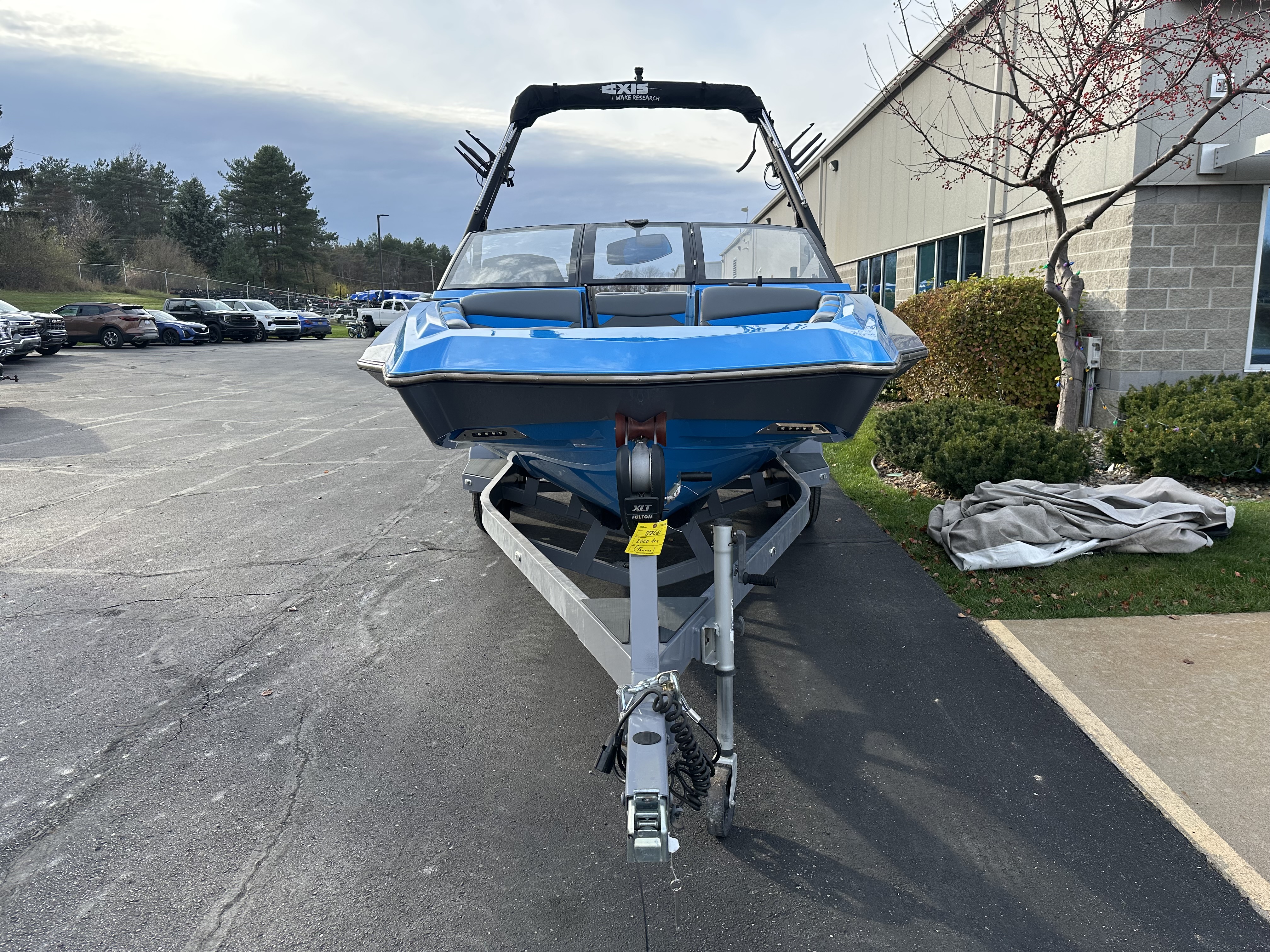 2020 Axis A20