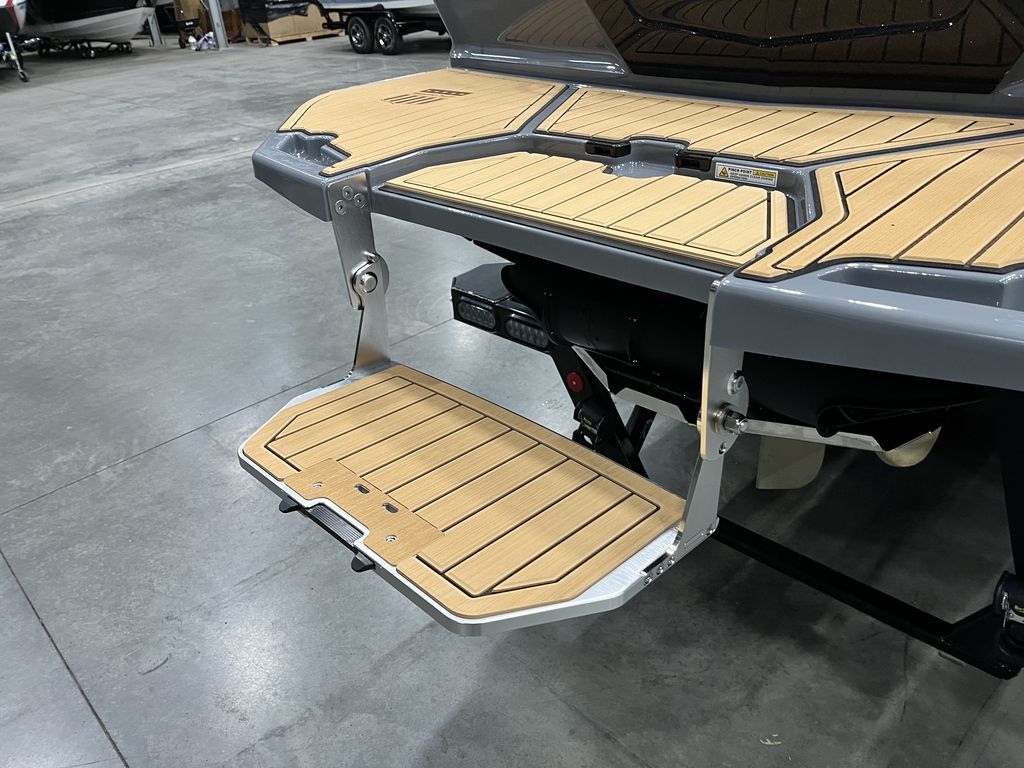 2024 MasterCraft X24