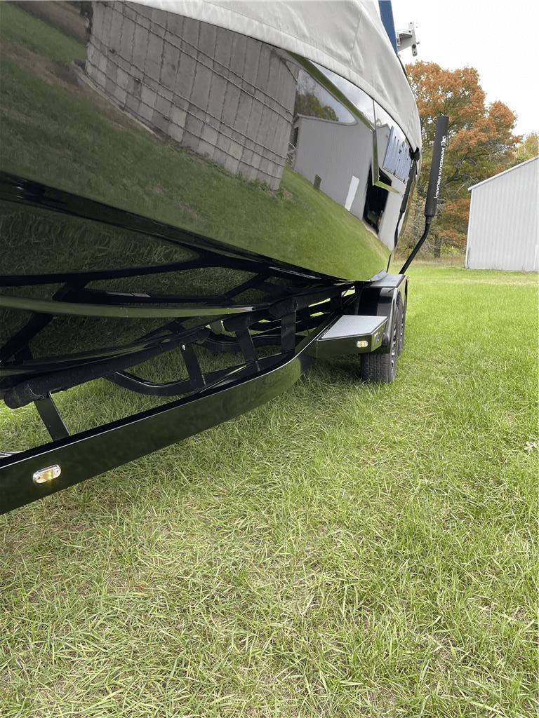 2022 Malibu M220