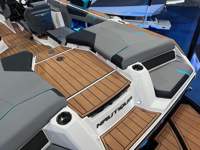 2025 Nautique GS20