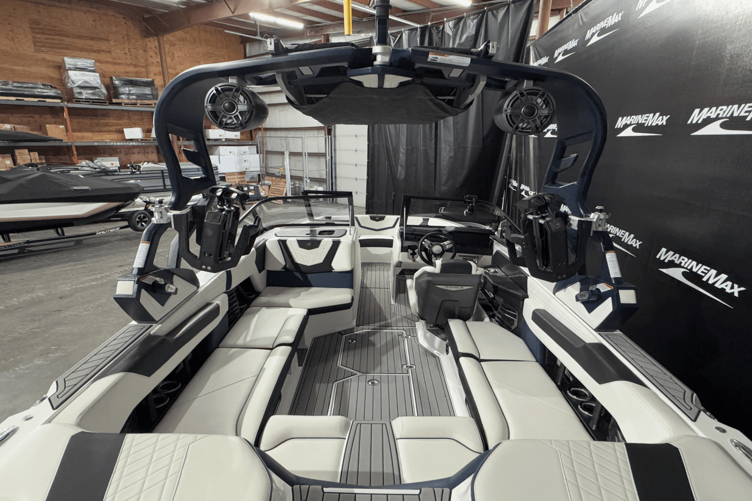 2021 Nautique G23