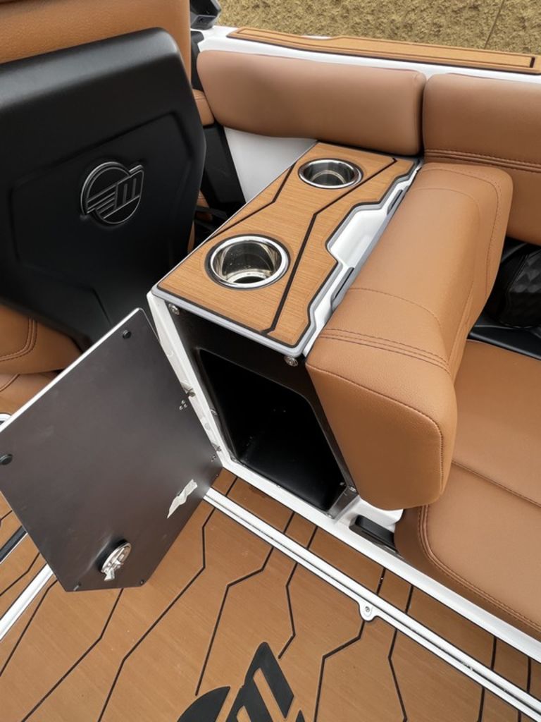 2025 Malibu Boats 24 MXZ