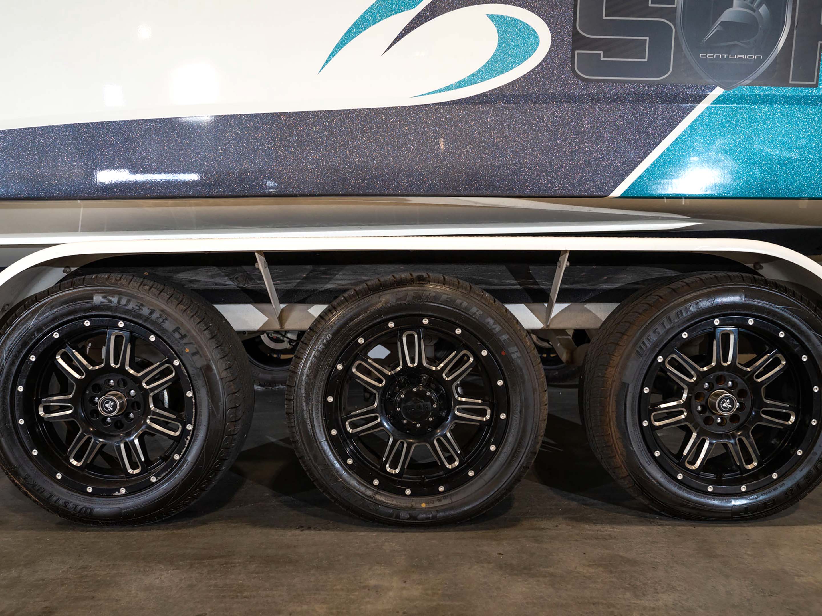 2017 Centurion Ri257 Sky Blue Flake / Gunmetal Flake / White