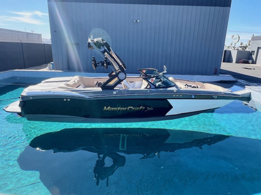 2022 Mastercraft Xstar