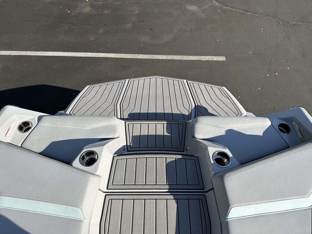 2024 Nautique Super Air Nautique S23
