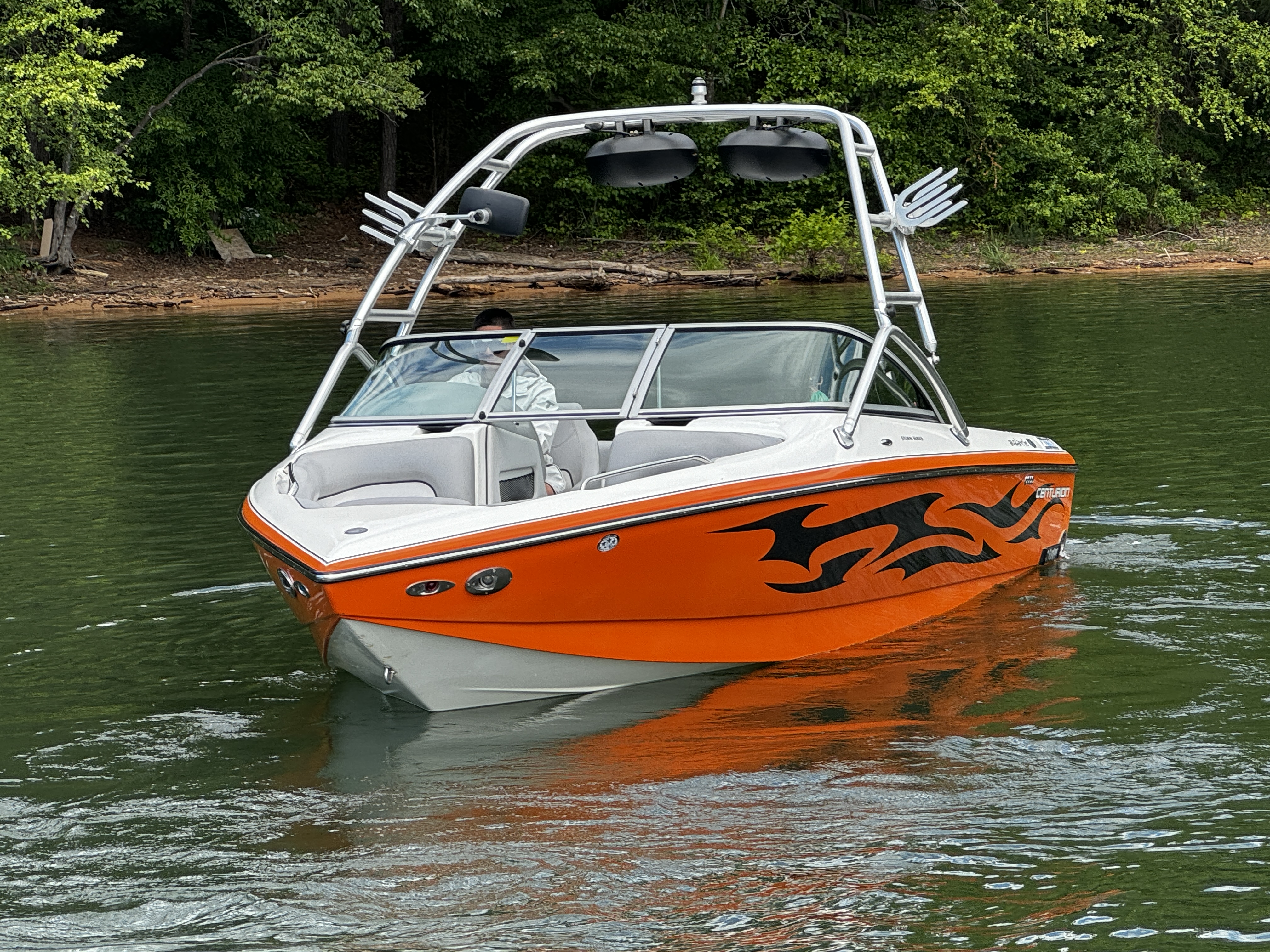 boat.Title