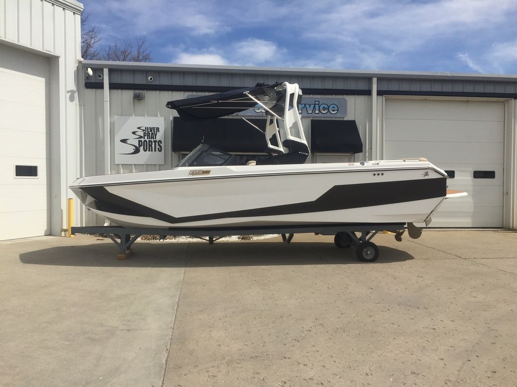 2025 Nautique Super Air Nautique GS22