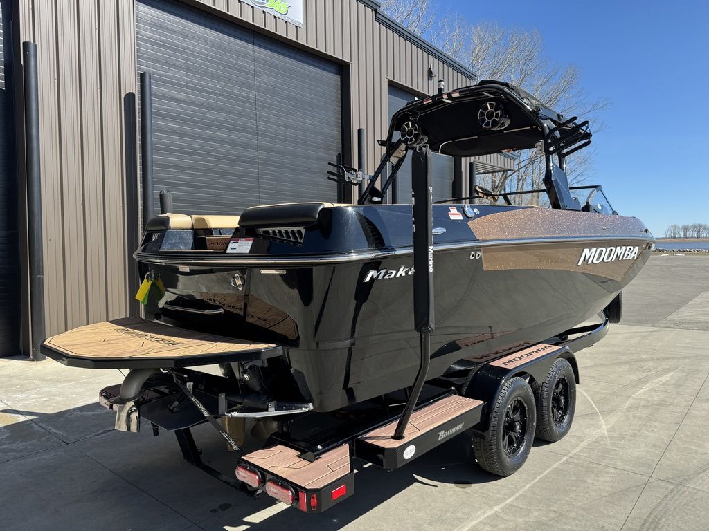 2022 MOOMBA Makai