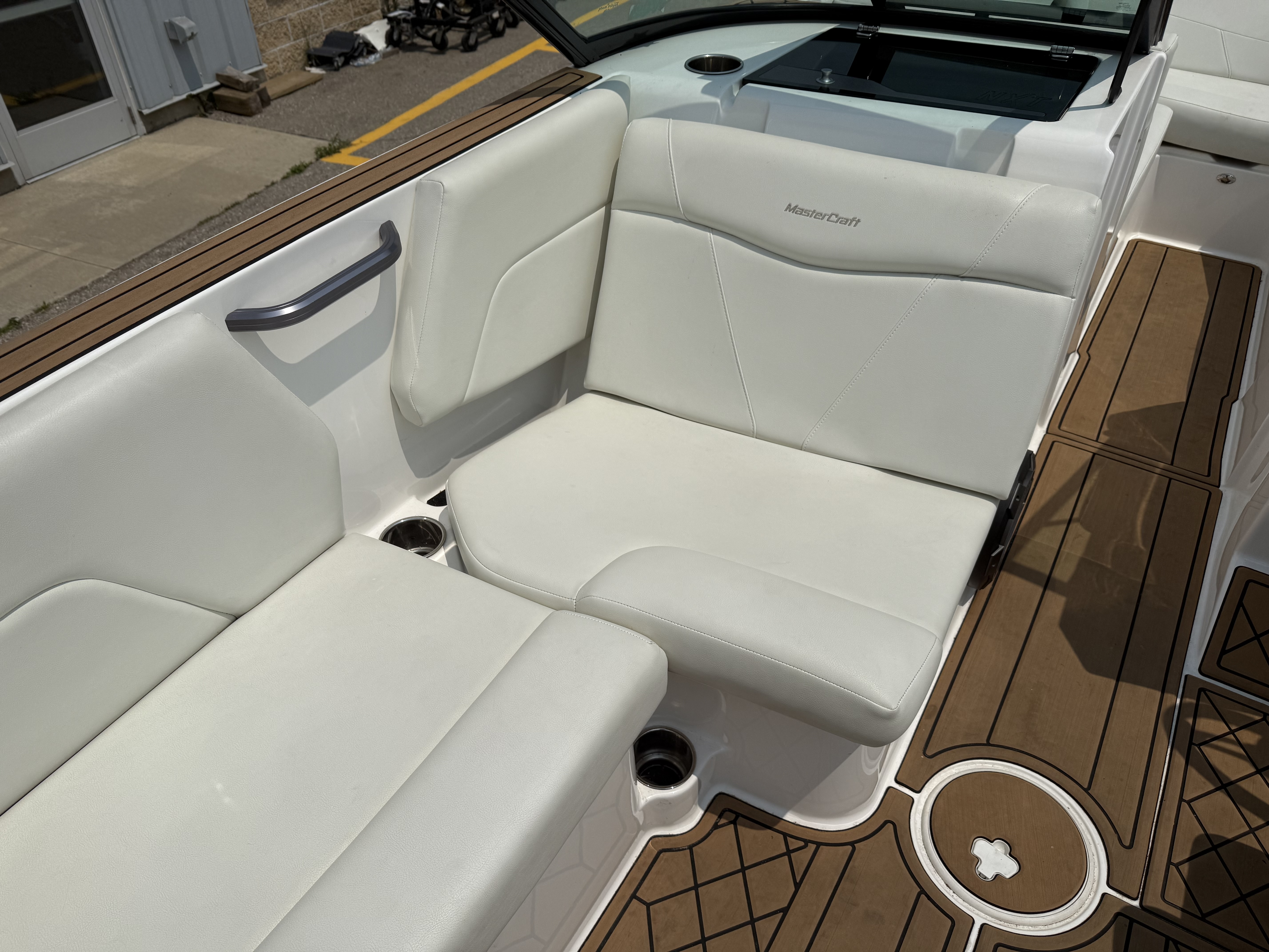 2021 MasterCraft NXT24