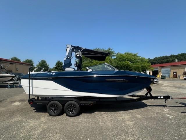 2025 Nautique g23