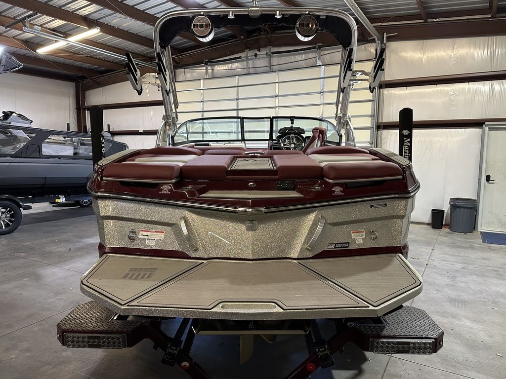 2022 MasterCraft XT20